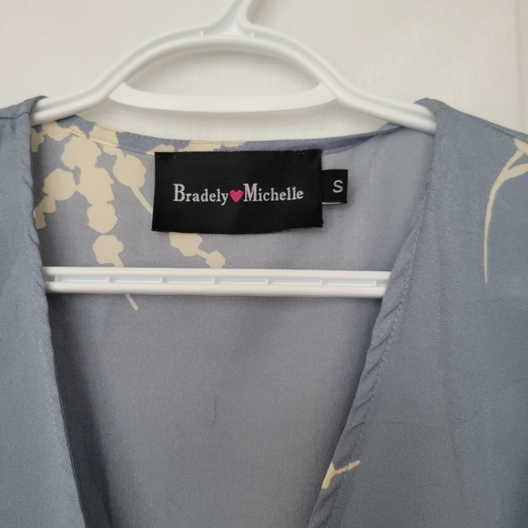 Beautiful light blue summer wrap maxi / midi dress - Picture 4 of 4